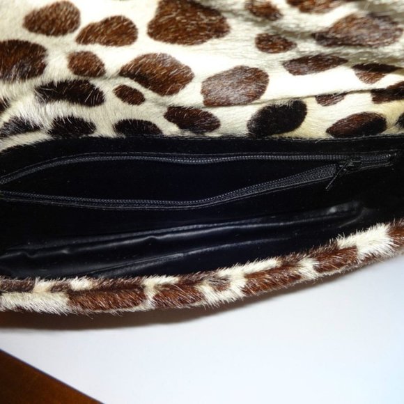 BROWN & WHITE ANIMAL HAIR SHOULDER BAG BLACK LEATHER ACCENT W/SILVER CLASP-NEW!! - Picture 3 of 3